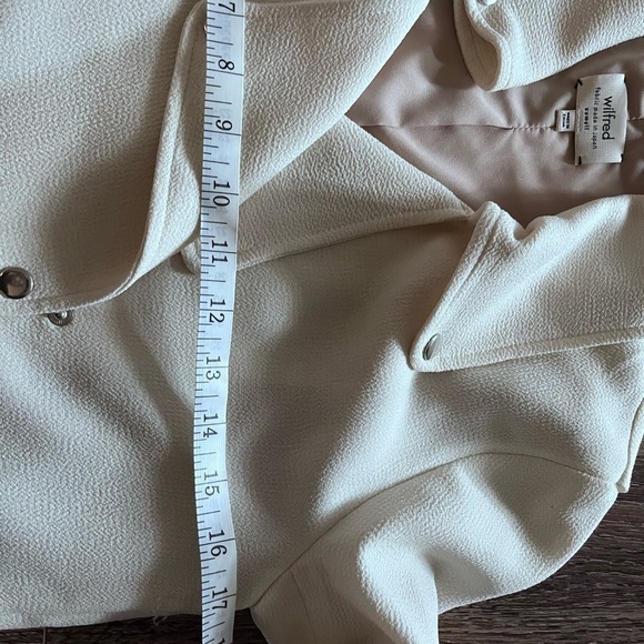 Aritzia , Wilfred  mayet crepe jacket beige moto jacket size xs cream color - Picture 8 of 9